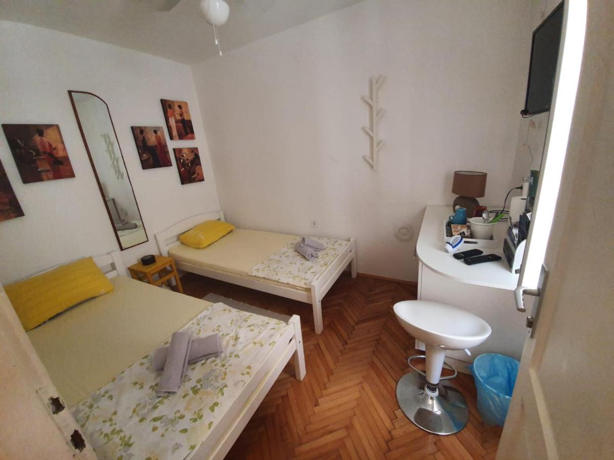 Room With Shared Bathroom House Gorica Šibenik Eksteriør bilde